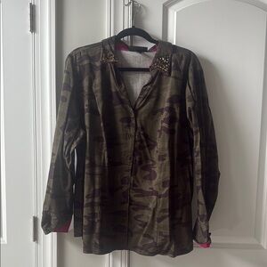 Camouflage Button-Up Shirt with Studded Collar